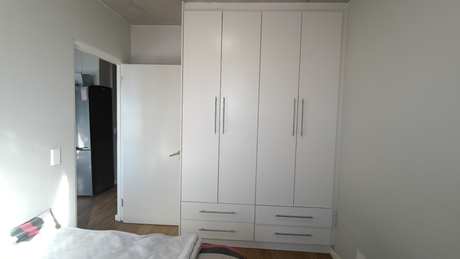 To Let 2 Bedroom Property for Rent in Thornton Western Cape